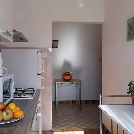 Pag 2 Apartment *