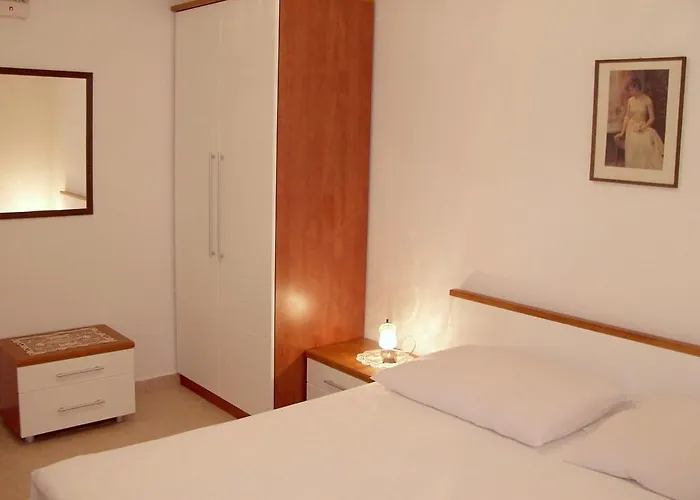 Pag 2 Apartment *
