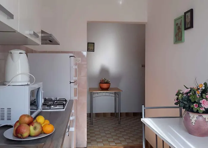 Pag 2 Apartment *