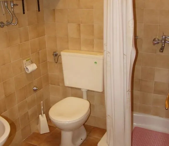 Apartment Pag 2 Pag Town