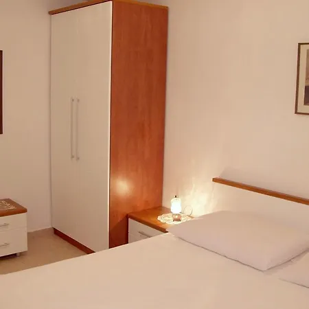 Pag 2 Apartman *
