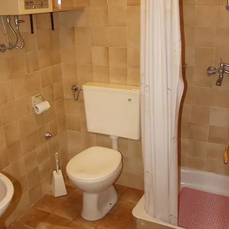 Apartman Pag 2 Pag Town